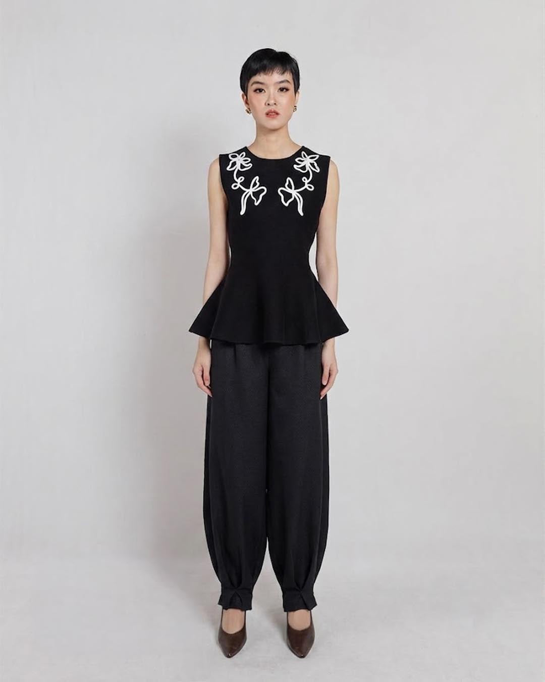 Poppy Top & Ronald Pants In Black