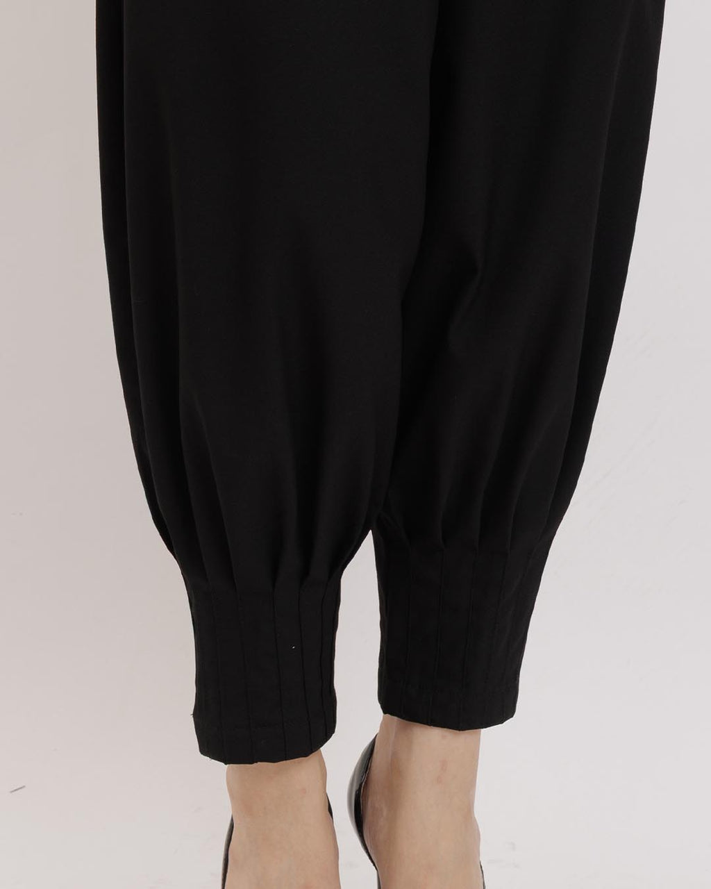 Levin Pants